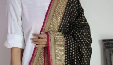 Black Chunri Booti Cutwork Handloom Banarasi Dupatta