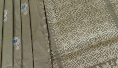 Pure Handloom Banarasi Kadhwa Saree – Olive Gold Elegance